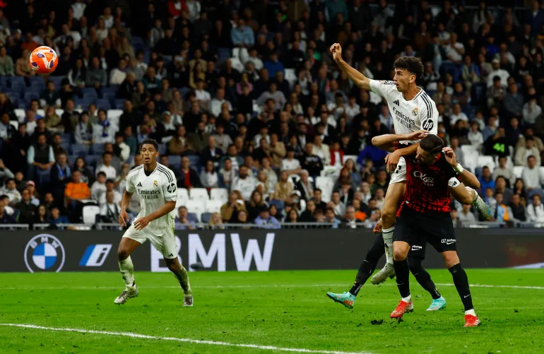 Real Madrid keep Barcelona waiting for La Liga by beating Mallorca